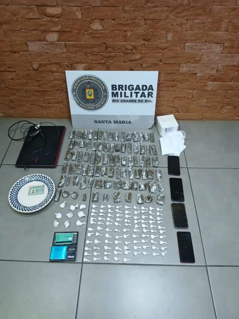 Quatro são presos pela BM após perseguição e troca de tiros durante a madrugada em Santa Maria