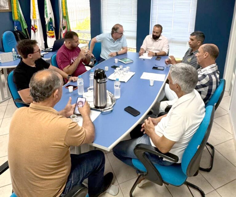Câmara entrega ofício ao Prefeito e reforça avanços na reforma da previdência e no concurso público