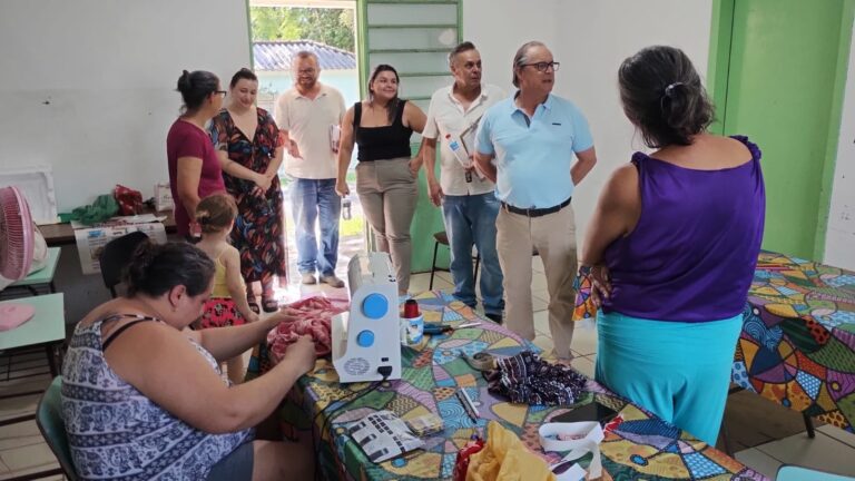 Administração Municipal acompanha demandas da Vila Block