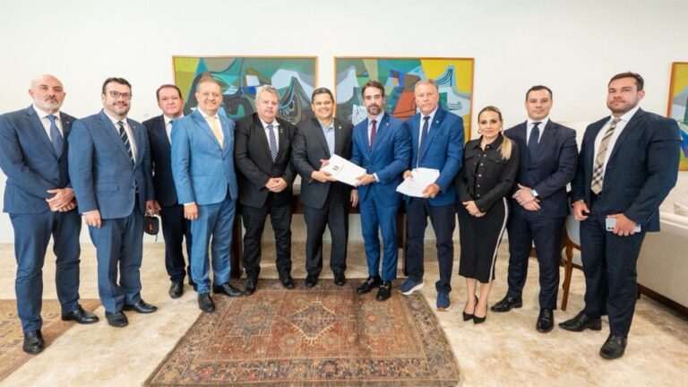 Eduardo Leite pede ao presidente do Senado avanço na votação do projeto de lei que viabiliza renegociação das dívidas do agro gaúcho