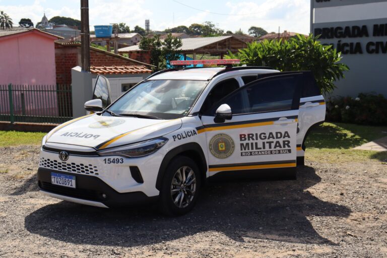 Brigada Militar de Formigueiro recebe nova viatura de rádio patrulhamento
