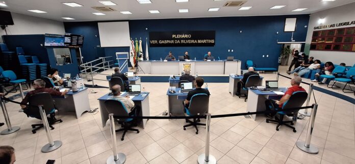 b3fda736-5ccf-4cbe-86f3-302b0de16d72