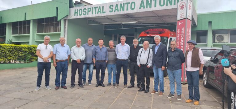 Hospital Santo Antônio recebe visita de deputados e confirma investimento de quase R$ 900 mil para novos leitos