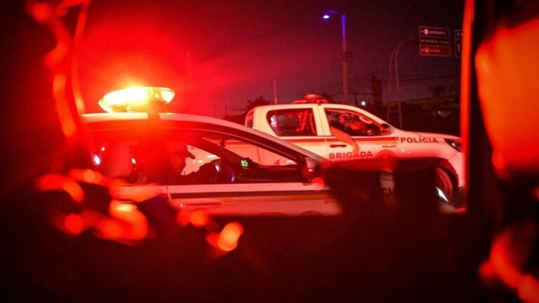 Mulher é executada a tiros dentro de casa em Santa Maria