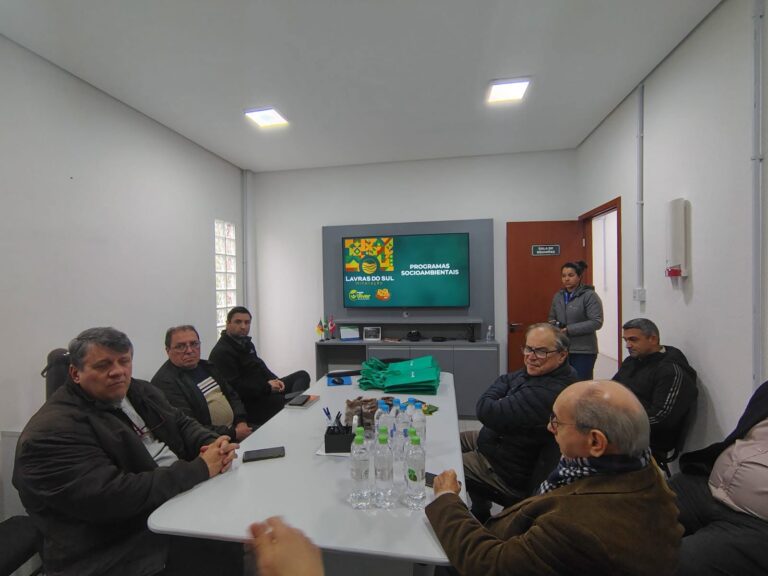 São Sepé participa de encontro regional em Lavras do Sul para debater pautas estratégicas da Metade Sul
