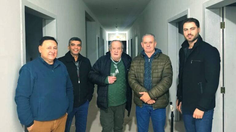 Vereadores visitam Hospital Santo Antônio e acompanham investimentos realizados com recursos de emendas parlamentares