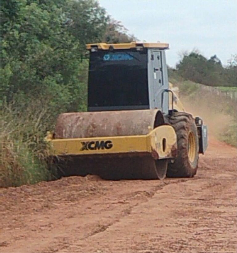 Prefeitura realiza manutenção de estradas na Coxilha Verde e Tupanci