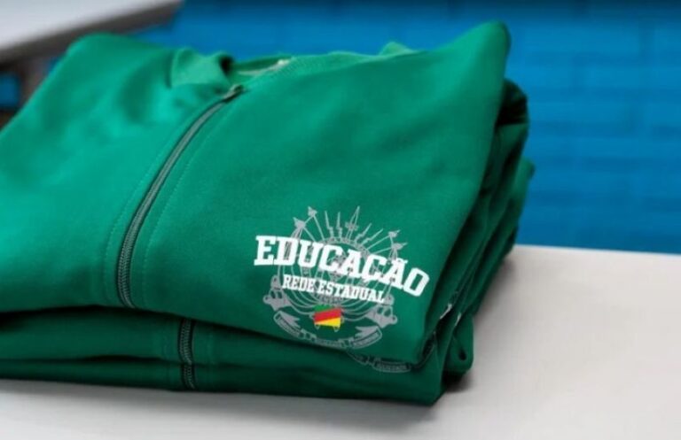Professores da Rede Estadual podem solicitar uniformes até 25 de setembro